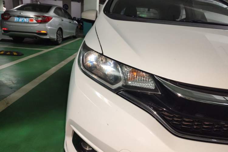 Used Honda Fit 2018 1.5L CVT Trendy Sports Edition Right Front Headlight