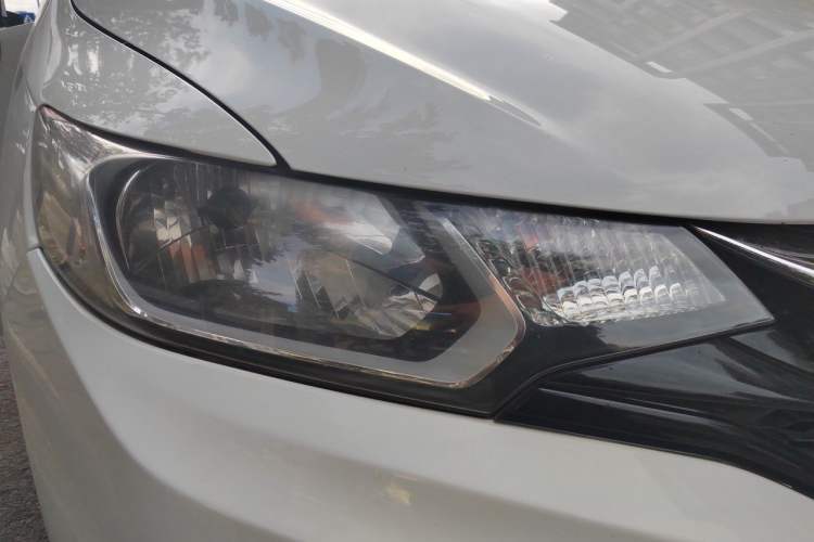 Used Honda Fit 2018 1.5L CVT Comfort Version Right Front Headlight
