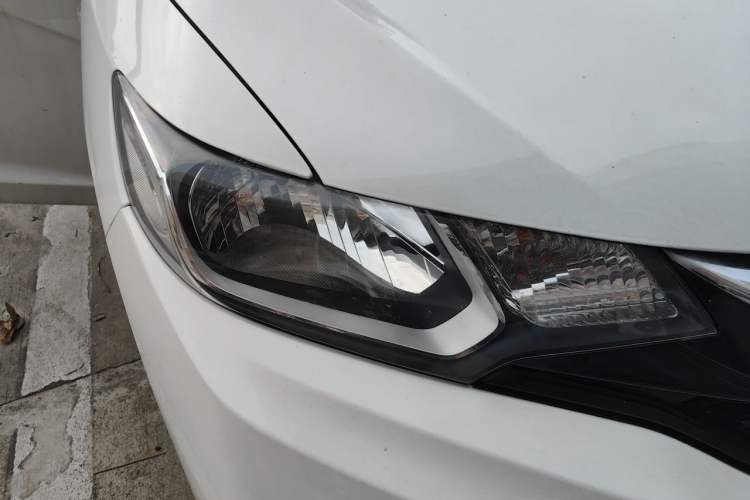 Used Honda Fit 2018 1.5L CVT Comfort Sunroof Version Right Front Headlight