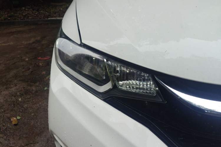 Used Honda Fit 2018 1.5L CVT Comfort Sunroof Version Right Front Headlight