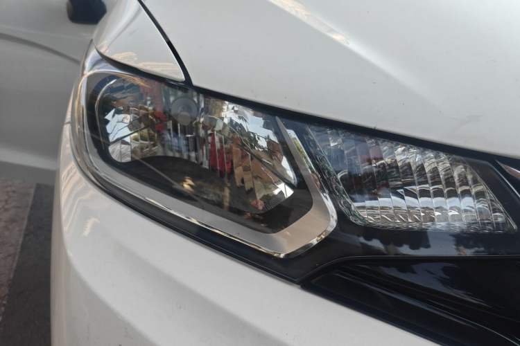 Used Honda Fit 2018 1.5L CVT Comfort Version Right Front Headlight