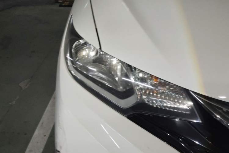 Used Honda Fit 2018 1.5L CVT Comfort Sunroof Version Right Front Headlight