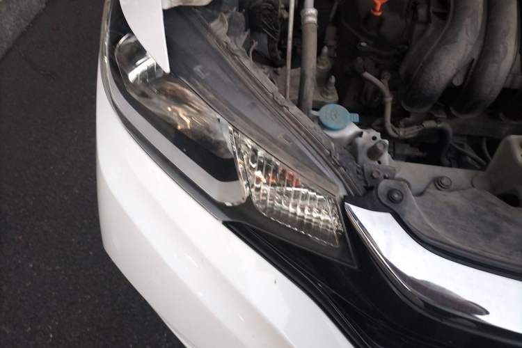 Used Honda Fit 2018 1.5L CVT Comfort Sunroof Version Right Front Headlight