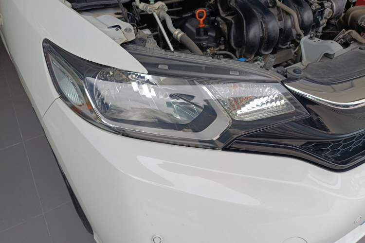 Used Honda Fit 2018 1.5L CVT Comfort Sunroof Version Right Front Headlight