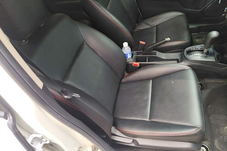 Used Honda Fit 2018 1.5L CVT Comfort Sunroof Version Right Front Seat