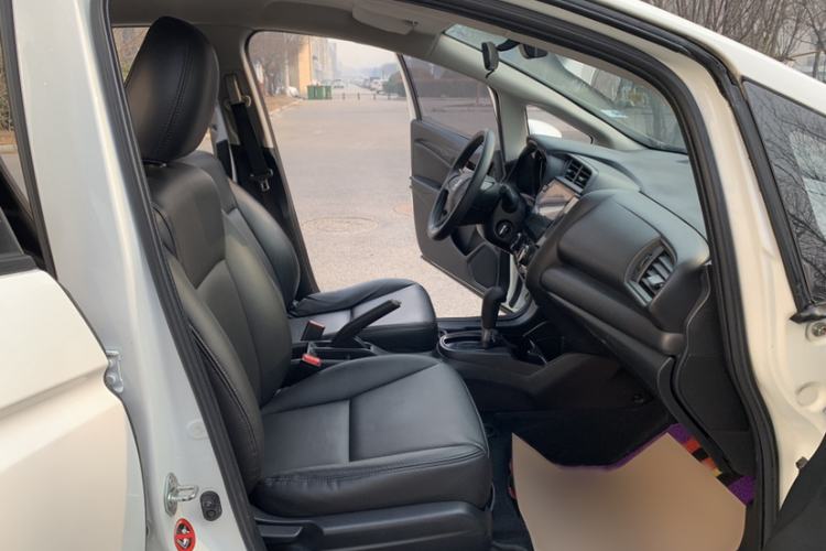 Used Honda Fit 2018 1.5L CVT Comfort Version Right Front Seat