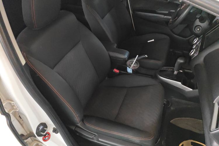 Used Honda Fit 2018 1.5L CVT Trendy Sports Edition Right Front Seat