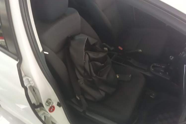 Used Honda Fit 2018 1.5L CVT Comfort Sunroof Version Right Front Seat