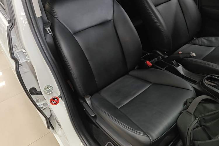 Used Honda Fit 2018 1.5L CVT Comfort Version Right Front Seat