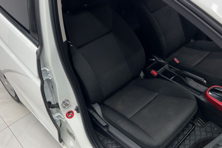 Used Honda Fit 2018 1.5L CVT Comfort Version Right Front Seat