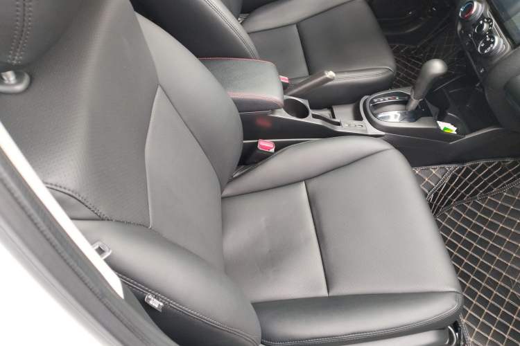 Used Honda Fit 2018 1.5L CVT Comfort Sunroof Version Right Front Seat