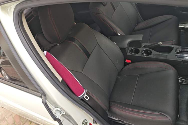 Used Honda Fit 2018 1.5L CVT Comfort Version Right Front Seat
