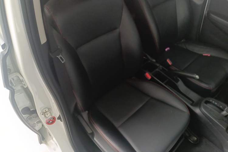 Used Honda Fit 2018 1.5L CVT Comfort Sunroof Version Right Front Seat