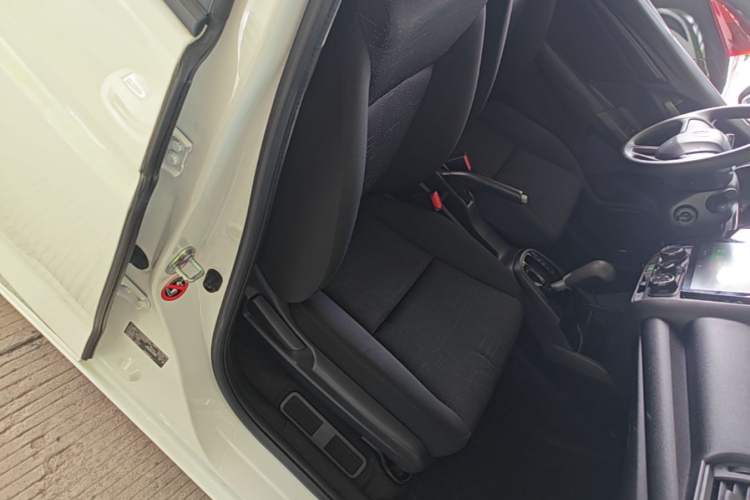 Used Honda Fit 2018 1.5L CVT Comfort Version Right Front Seat