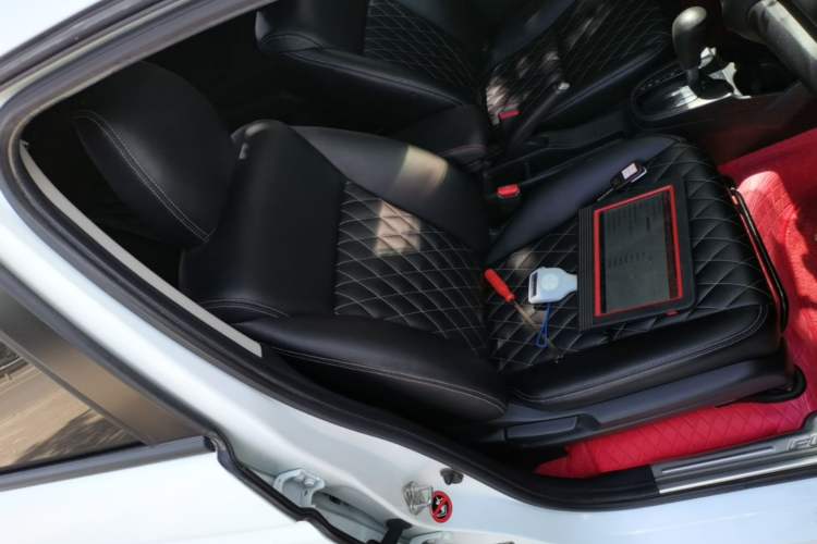 Used Honda Fit 2018 1.5L CVT Comfort Sunroof Version Right Front Seat