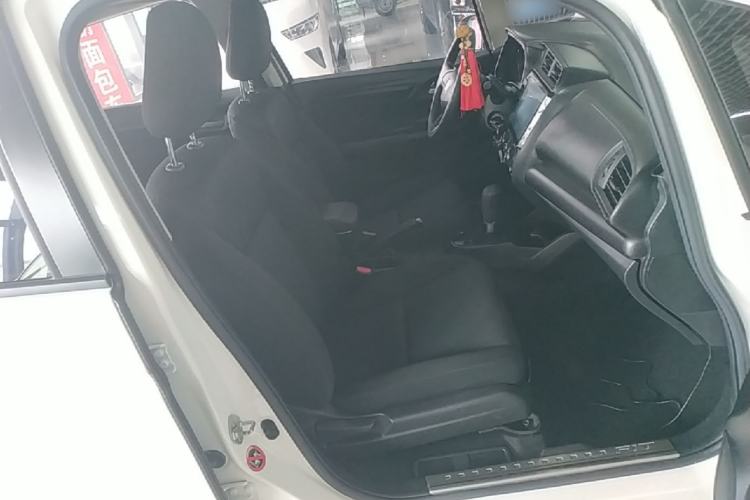 Used Honda Fit 2018 1.5L CVT Comfort Sunroof Version Right Front Seat
