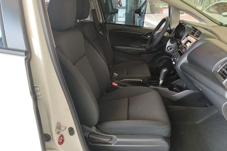 Used Honda Fit 2018 1.5L CVT Comfort Version Right Front Seat