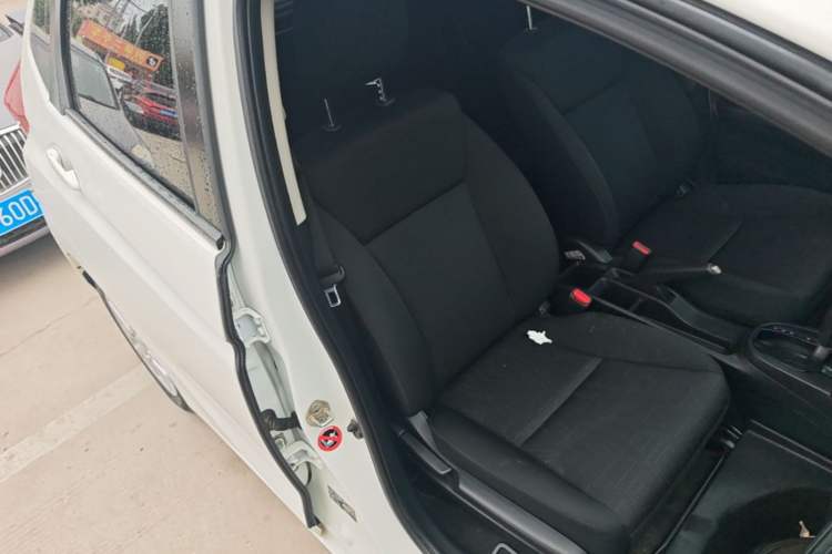 Used Honda Fit 2018 1.5L CVT Comfort Sunroof Version Right Front Seat
