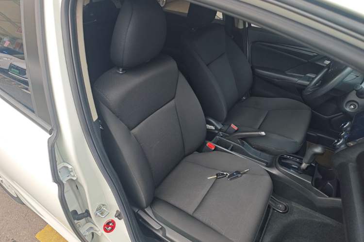 Used Honda Fit 2018 1.5L CVT Comfort Version Right Front Seat