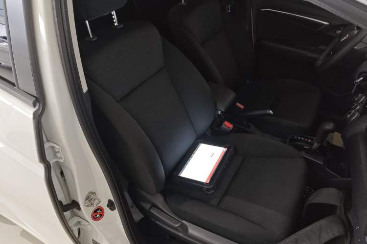 Used Honda Fit 2018 1.5L CVT Comfort Sunroof Version Right Front Seat