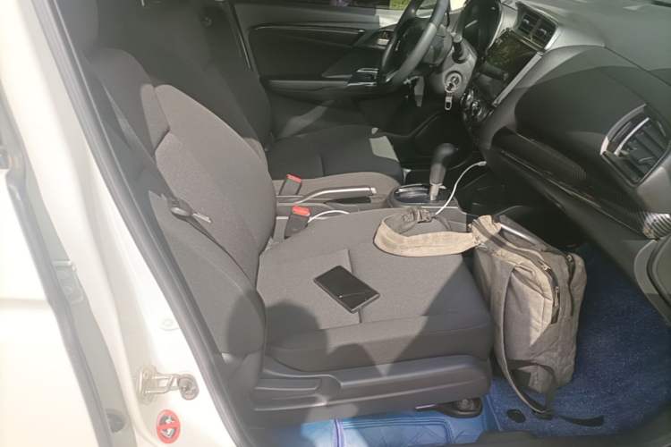 Used Honda Fit 2018 1.5L CVT Comfort Sunroof Version Right Front Seat