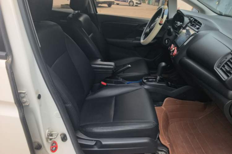 Used Honda Fit 2018 1.5L CVT Comfort Version Right Front Seat