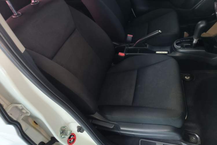 Used Honda Fit 2018 1.5L CVT Comfort Sunroof Version Right Front Seat