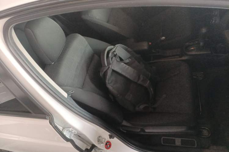 Used Honda Fit 2018 1.5L CVT Comfort Sunroof Version Right Front Seat