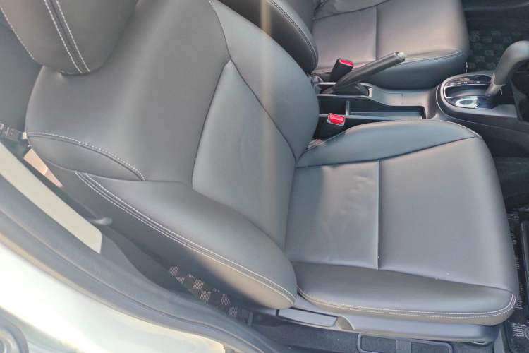 Used Honda Fit 2018 1.5L CVT Comfort Sunroof Version Right Front Seat