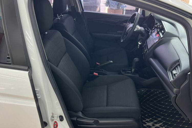 Used Honda Fit 2018 1.5L CVT Comfort Version Right Front Seat