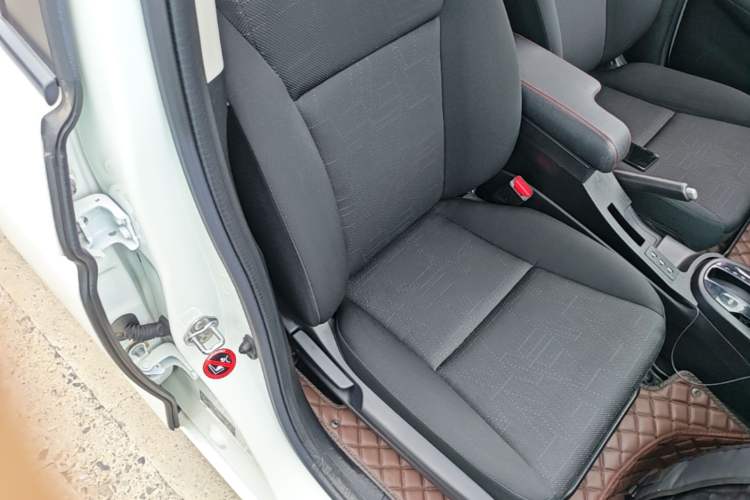 Used Honda Fit 2018 1.5L CVT Comfort Sunroof Version Right Front Seat