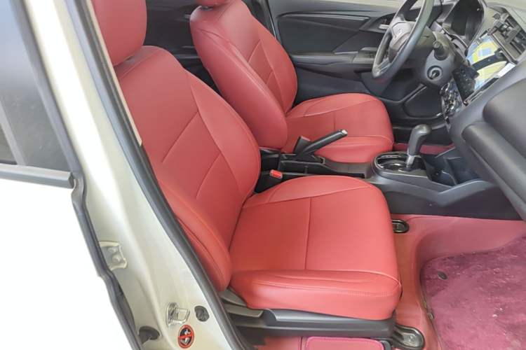 Used Honda Fit 2018 1.5L CVT Comfort Version Right Front Seat