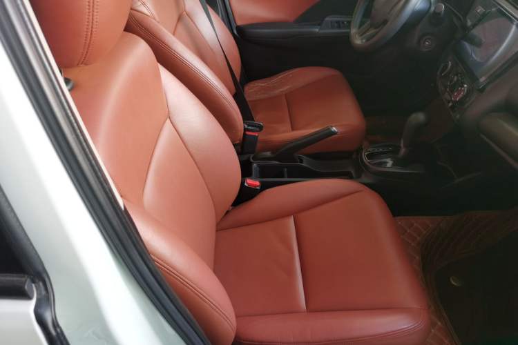 Used Honda Fit 2018 1.5L CVT Comfort Sunroof Version Right Front Seat