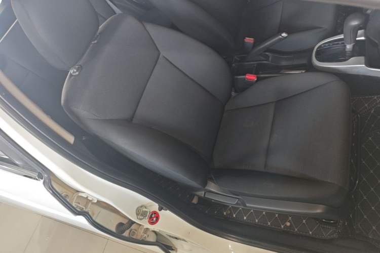 Used Honda Fit 2018 1.5L CVT Comfort Version Right Front Seat