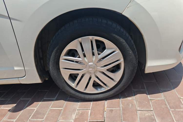 Used Honda Fit 2018 1.5L CVT Comfort Version Right Front Wheel Hub