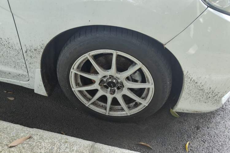 Used Honda Fit 2018 1.5L Manual Comfort Version Right Front Wheel Hub