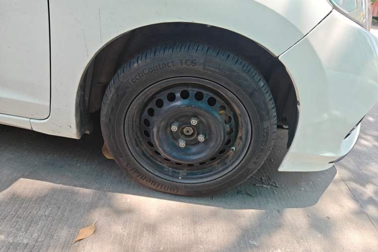 Used Honda Fit 2018 1.5L Manual Comfort Version Right Front Wheel Hub