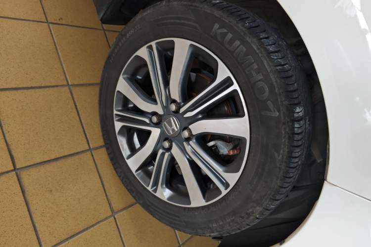 Used Honda Fit 2018 1.5L CVT Comfort Version Right Front Wheel Hub