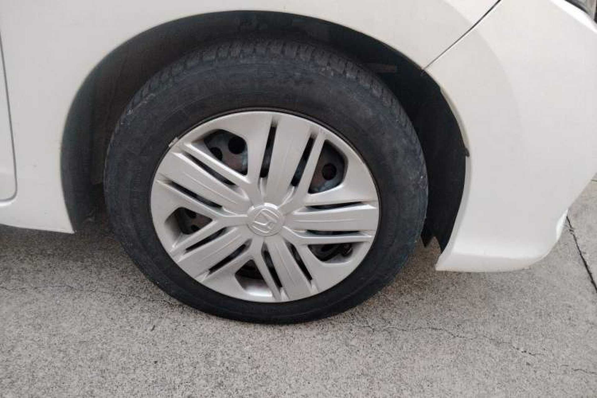 Used Honda Fit 2018 1.5L CVT Comfort Version Right Front Wheel Hub