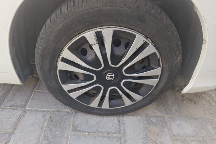 Used Honda Fit 2018 1.5L CVT Comfort Version Right Front Wheel Hub