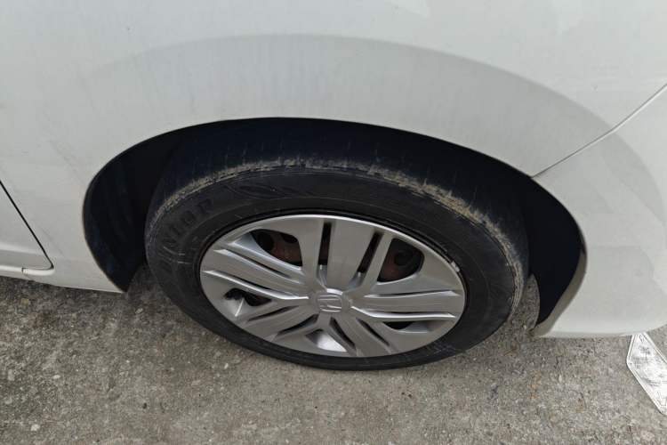 Used Honda Fit 2018 1.5L Manual Comfort Version Right Front Wheel Hub