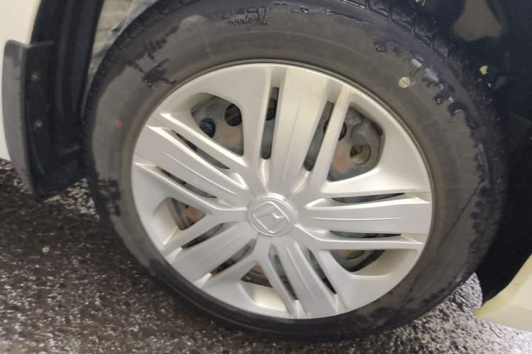 Used Honda Fit 2018 1.5L CVT Comfort Version Right Front Wheel Hub
