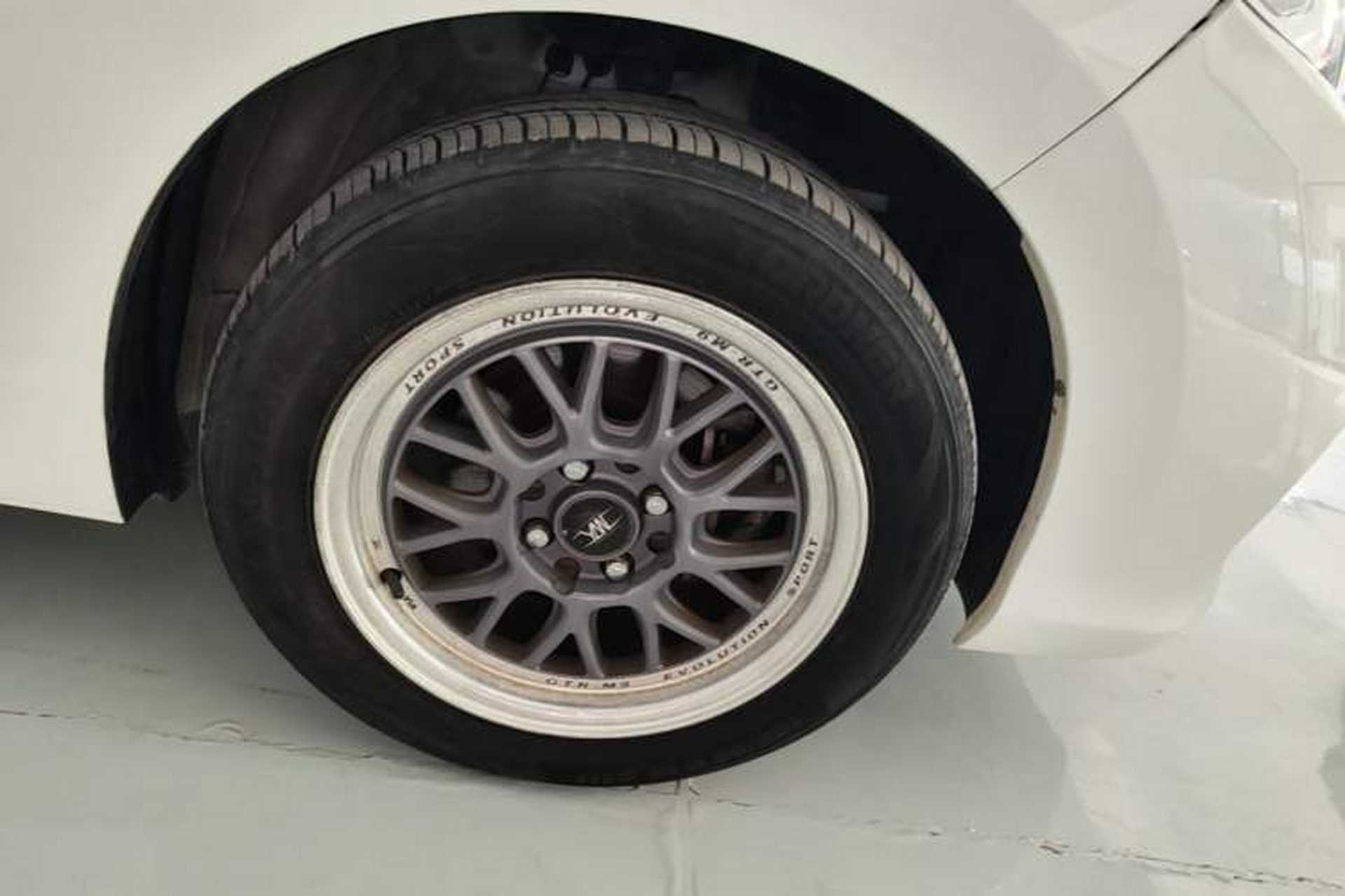 Used Honda Fit 2018 1.5L CVT Comfort Version Right Front Wheel Hub
