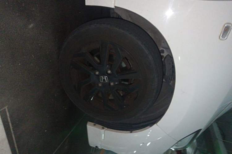 Used Honda Fit 2018 1.5L CVT Trendy Run+ Edition Right Front Wheel Hub