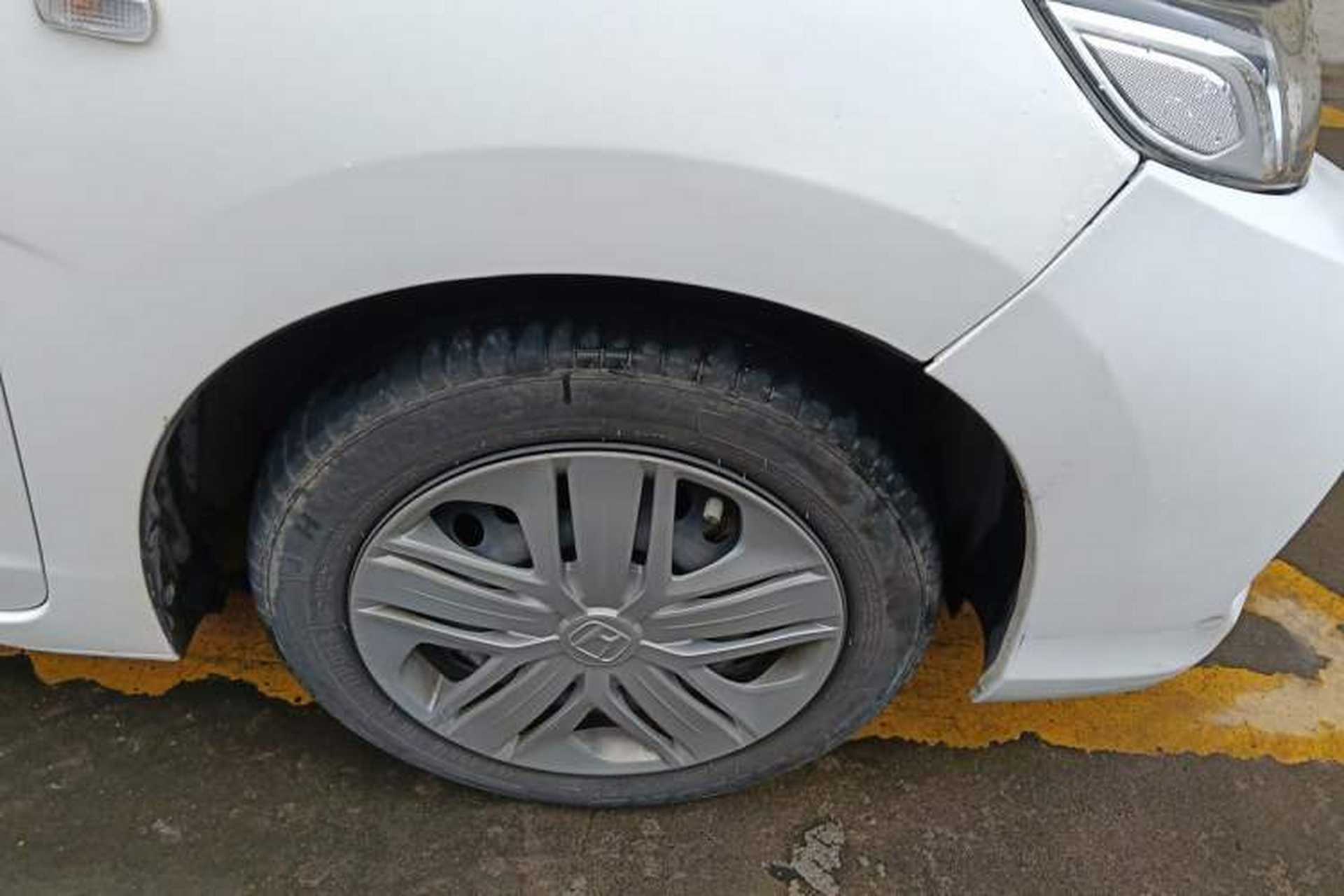 Used Honda Fit 2018 1.5L CVT Comfort Version Right Front Wheel Hub