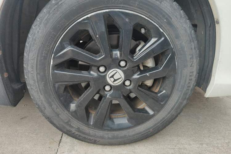 Used Honda Fit 2018 1.5L CVT Comfort Sunroof Version Right Front Wheel Hub