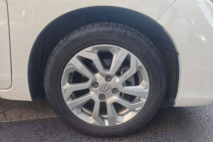 Used Honda Fit 2018 1.5L CVT Comfort Version Right Front Wheel Hub
