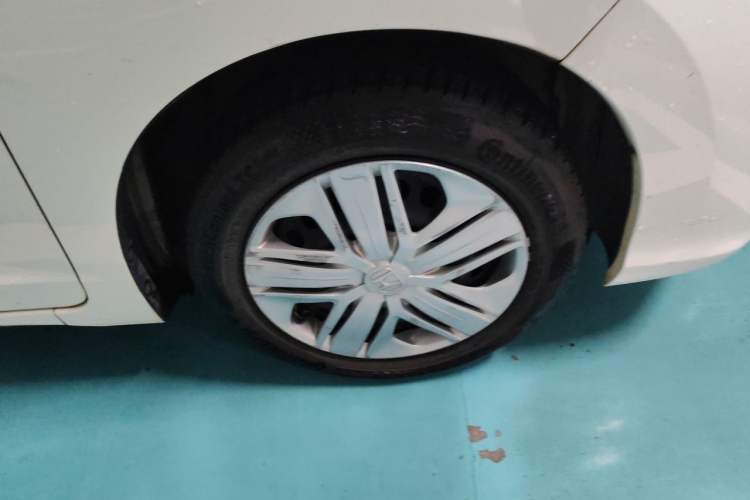 Used Honda Fit 2018 1.5L CVT Comfort Version Right Front Wheel Hub