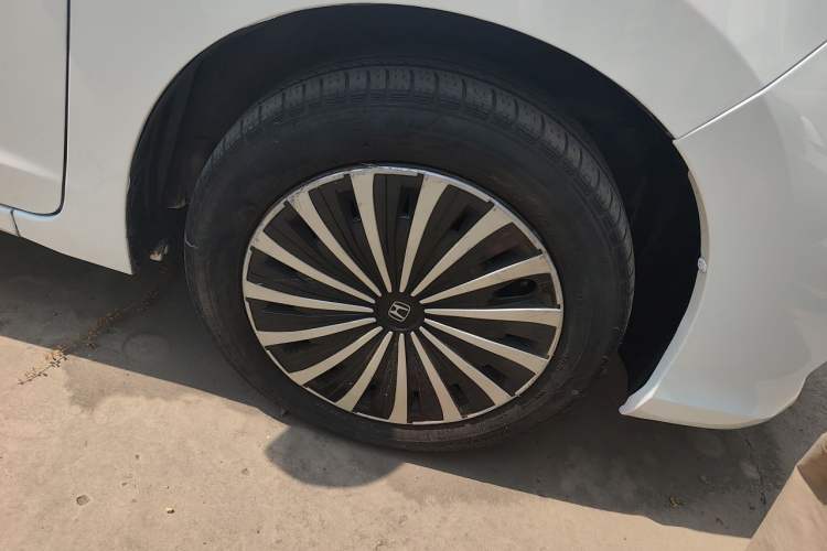 Used Honda Fit 2018 1.5L CVT Comfort Version Right Front Wheel Hub