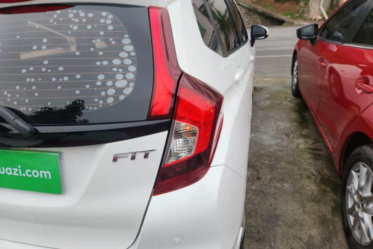 Used Honda Fit 2018 1.5L CVT Comfort Version Right Rear Taillight